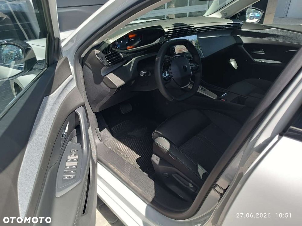 Peugeot 308 - 13