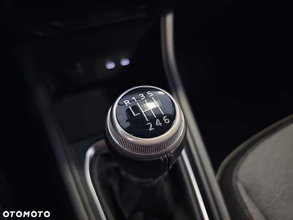 Renault Captur 1.0 TCe Techno - 15