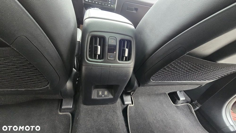 Hyundai Tucson 1.6 T-GDi HEV Platinum 4WD - 12