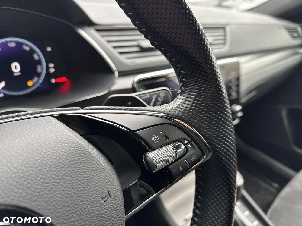 Skoda Superb 1.5 TSI Sportline DSG - 20