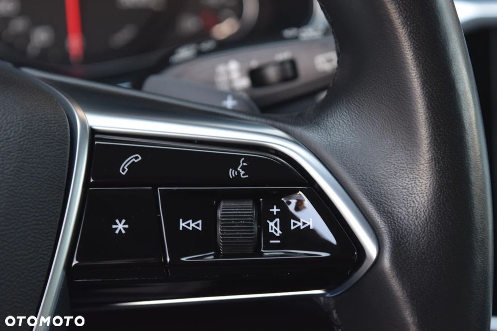 Audi A6 Avant 50 TDI mHEV Quattro Sport Tiptronic - 23