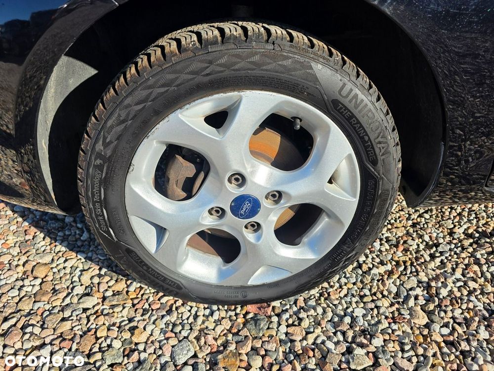 Ford Fiesta - 28