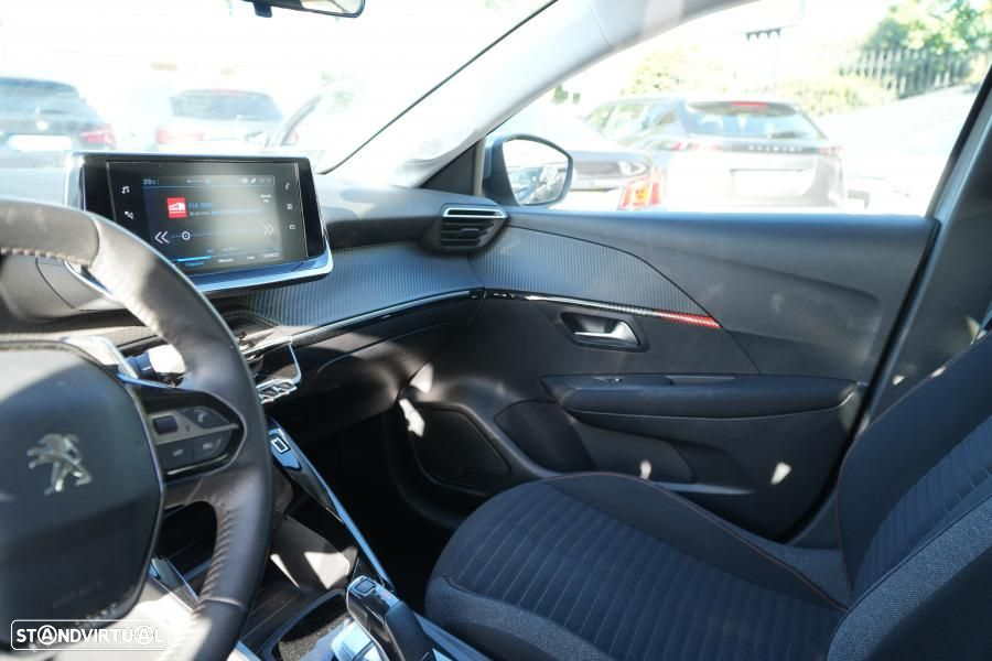 Peugeot 208 1.2 PureTech Active - 13