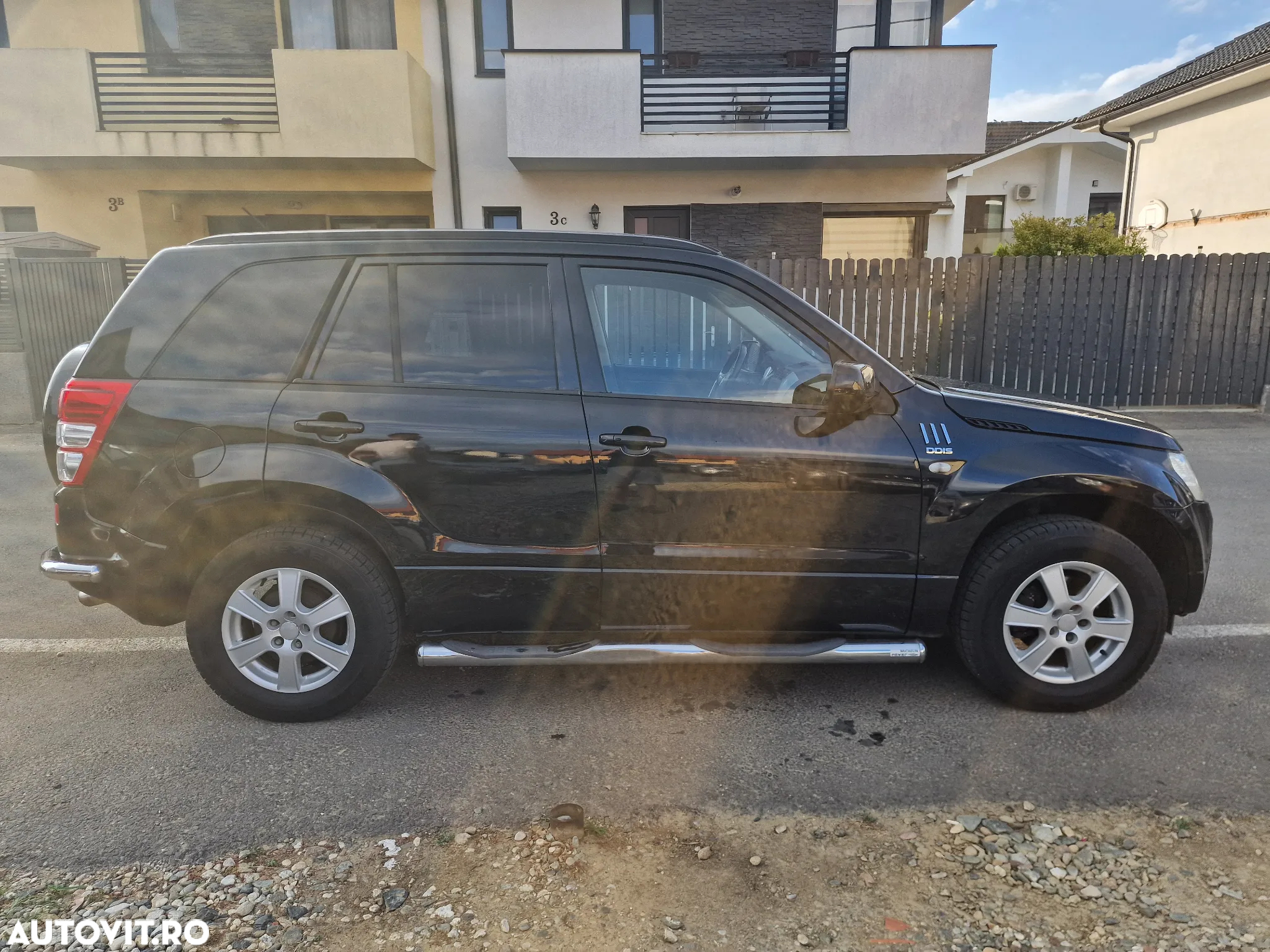 Suzuki Grand Vitara 1.9 DDiS Comfort + DPF - 9
