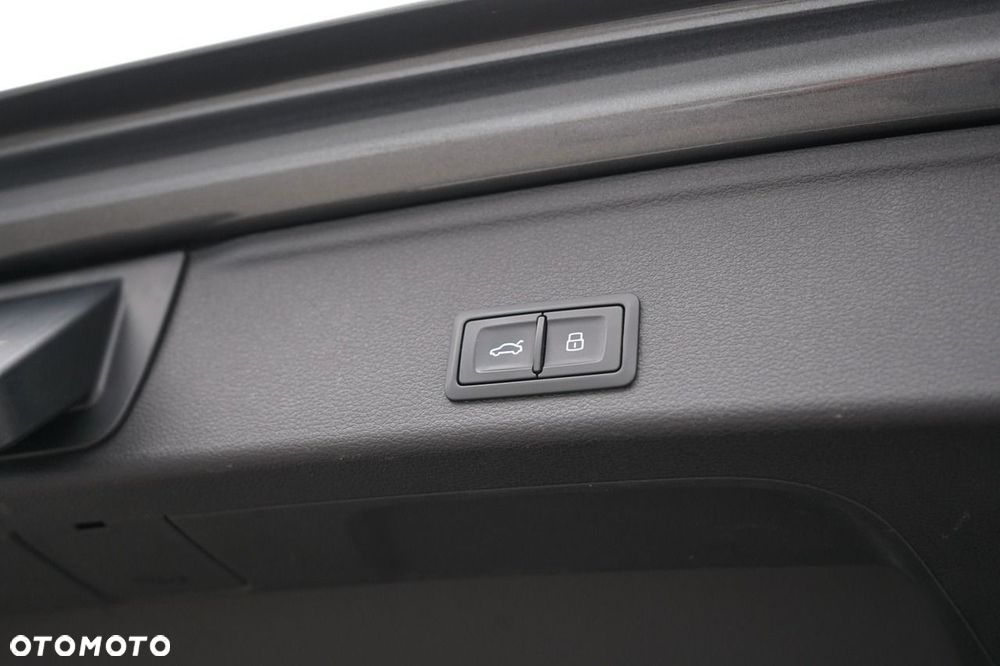 Audi A4 Avant - 13