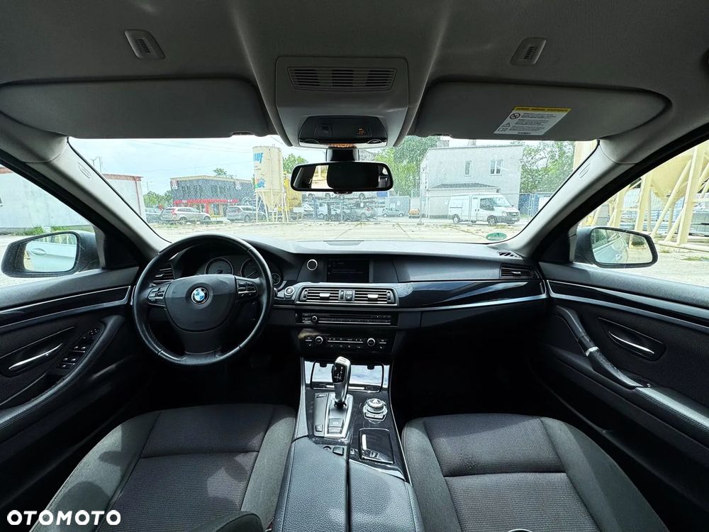 BMW Seria 5 - 22