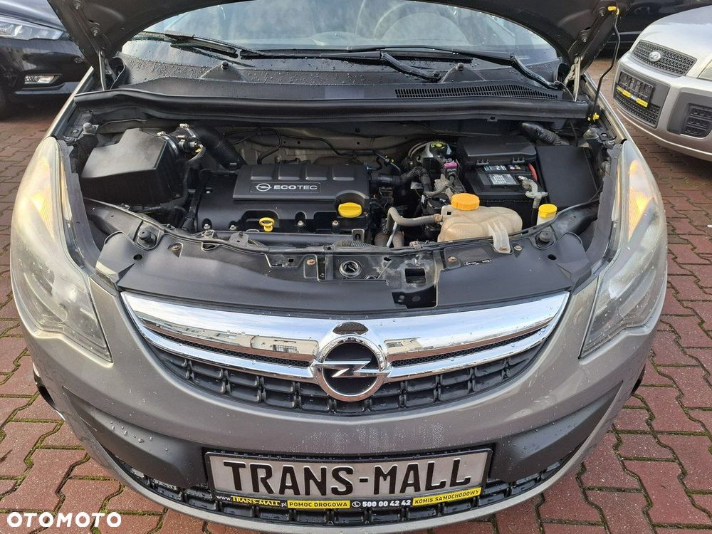Opel Corsa 1.2 16V Essentia - 25
