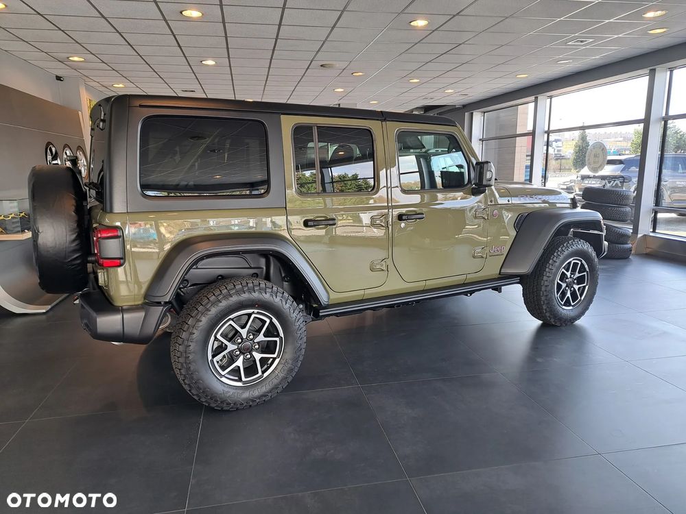 Jeep Wrangler - 9
