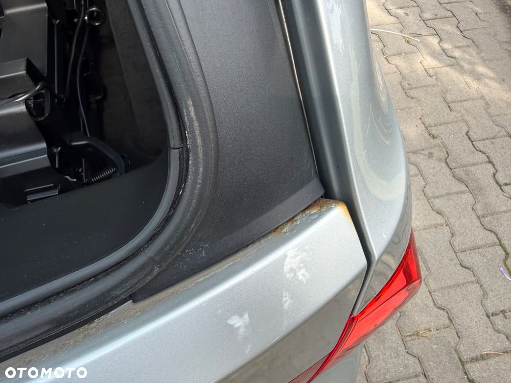 BMW Seria 3 320d DPF - 30