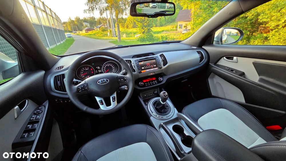 Kia Sportage 2.0 CRDI XL - 32