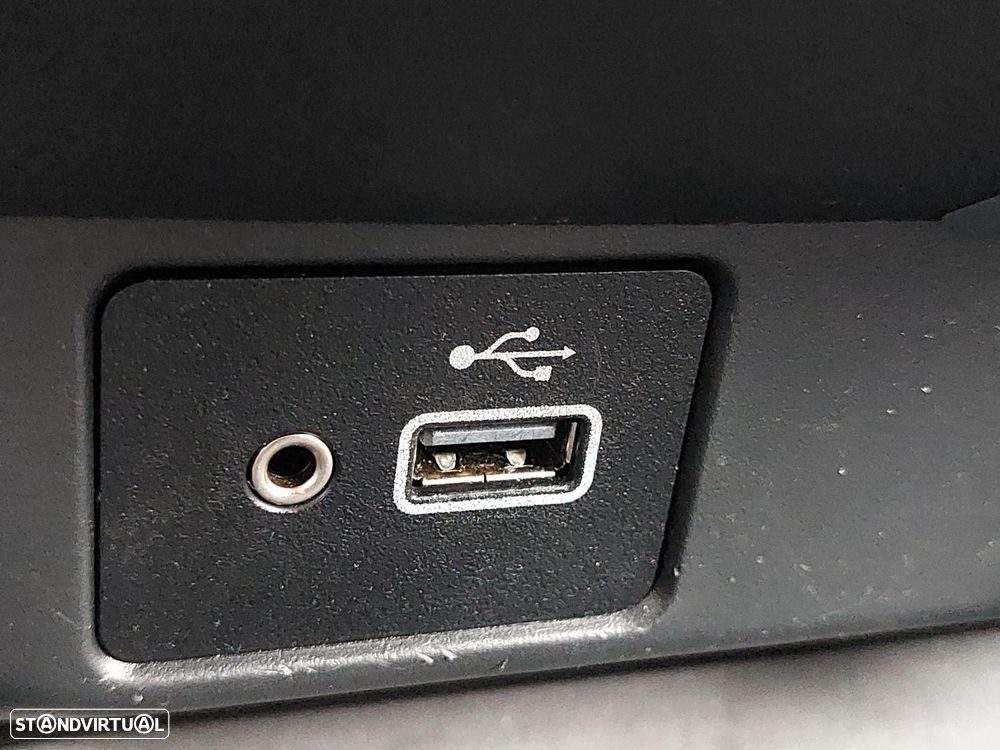 Nissan Juke 1.0 DIG-T N-Connecta DCT - 47