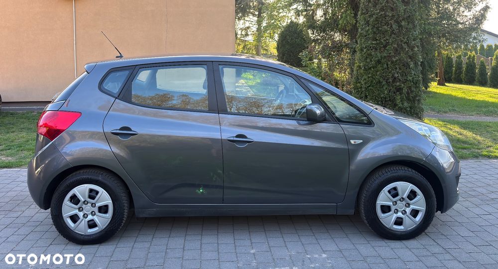Kia Venga 1.4 CVVT Vision - 16