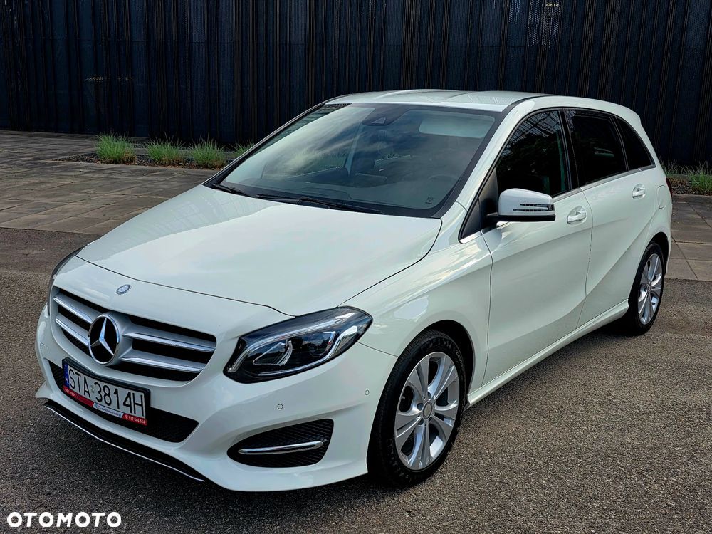 Mercedes-Benz Klasa B 200 UrbanStyle Edition - 1