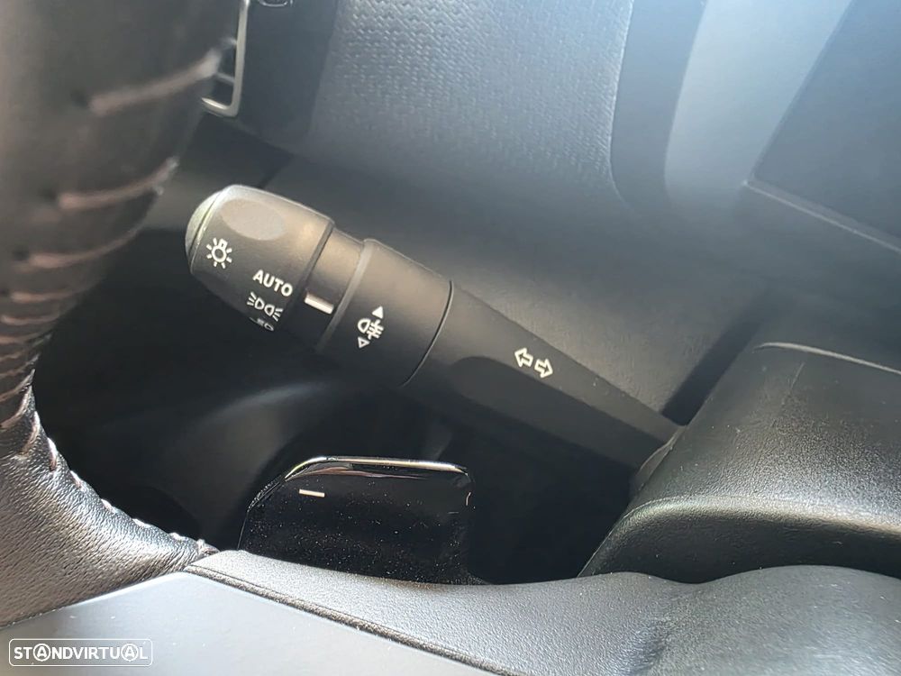 Citroën C4 1.2 Hybrid Plus e-DSC6 - 20
