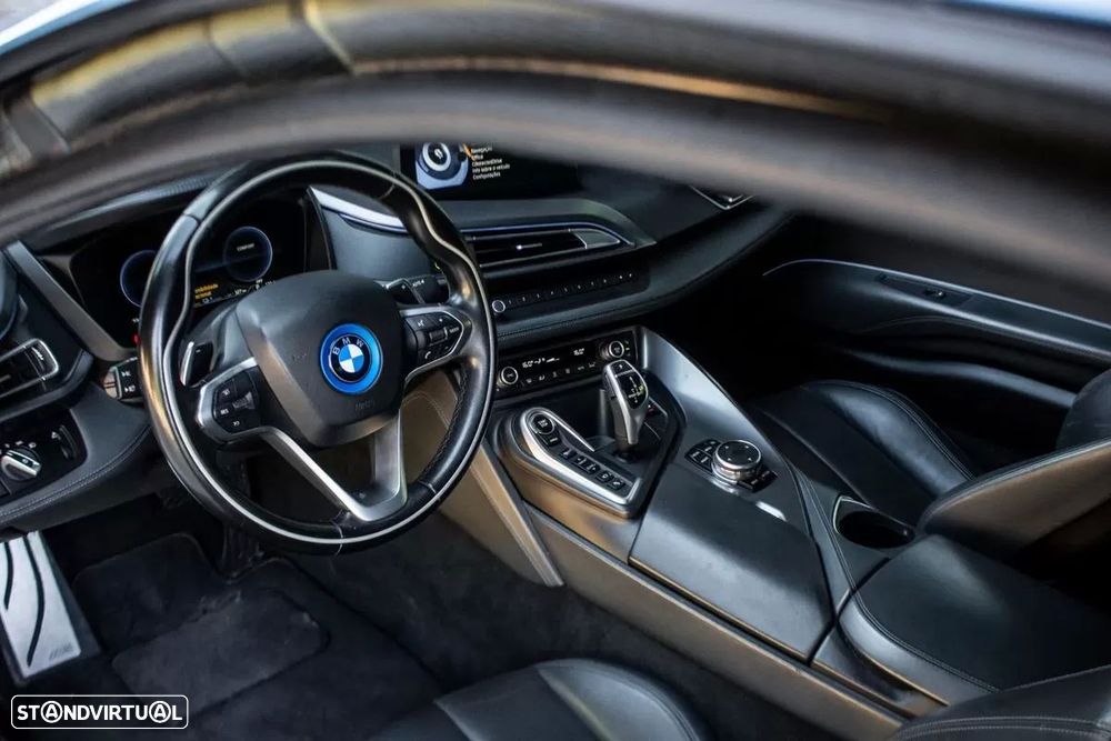 BMW i8 Standard - 36