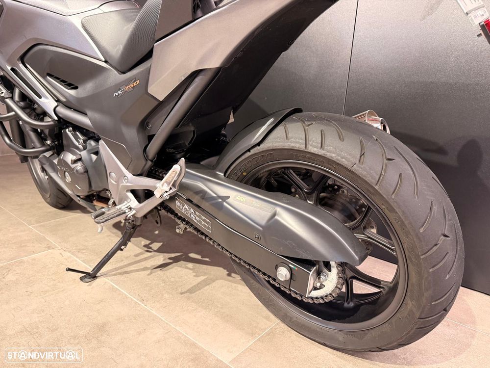Honda NC750X - 8