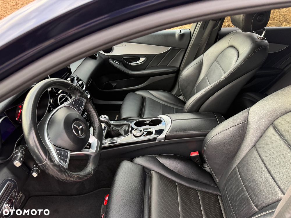 Mercedes-Benz Klasa C 180 (BlueTEC) d AMG Line - 12