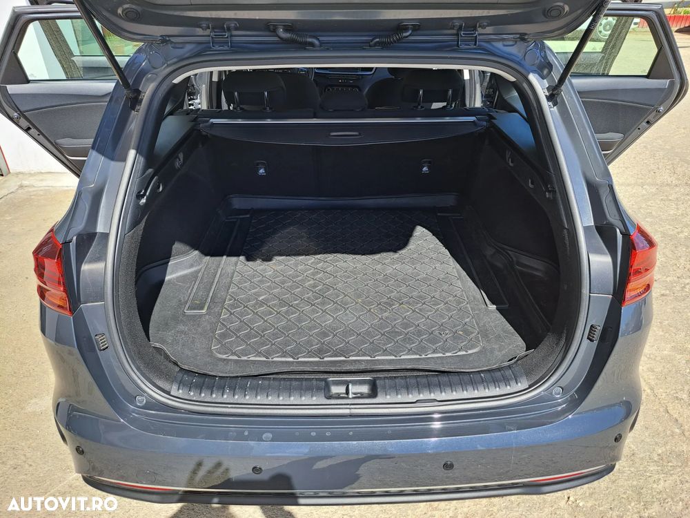 Kia Ceed 1.4 T-GDI Best - 18