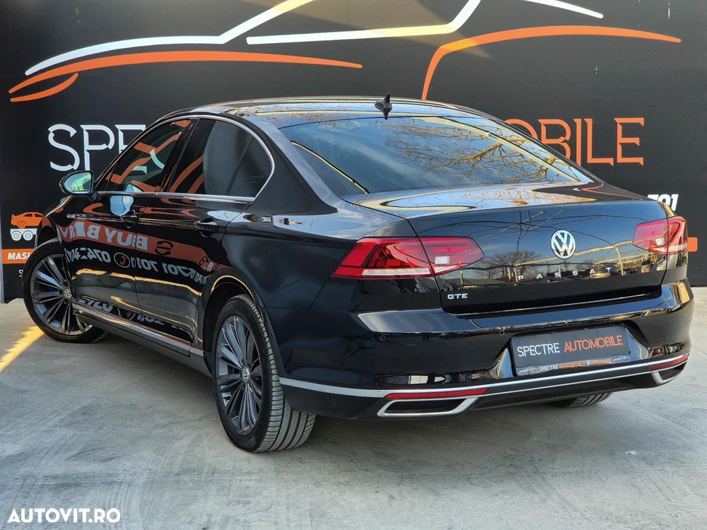 Volkswagen Passat - 5