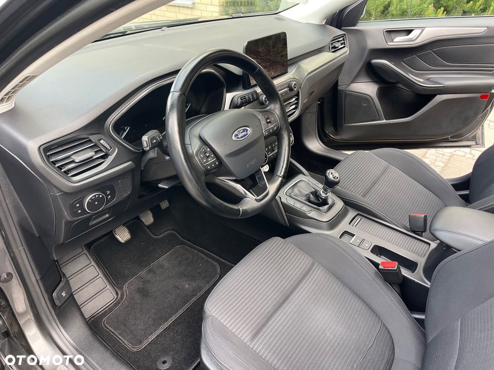 Ford Focus - 20