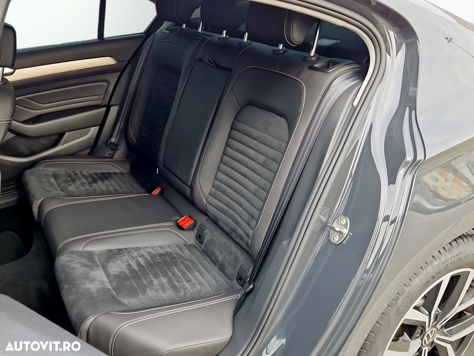 Volkswagen Passat 2.0 TDI DSG Highline - 15