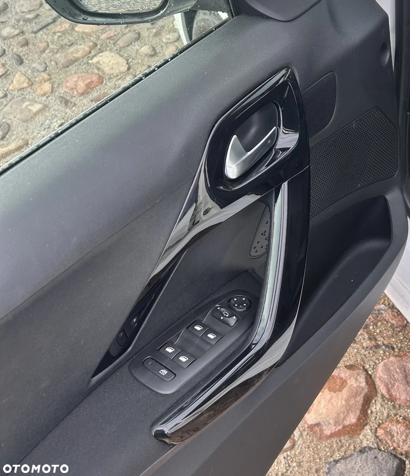 Peugeot 208 1.2 PureTech GPF Allure S&S EAT6 - 14