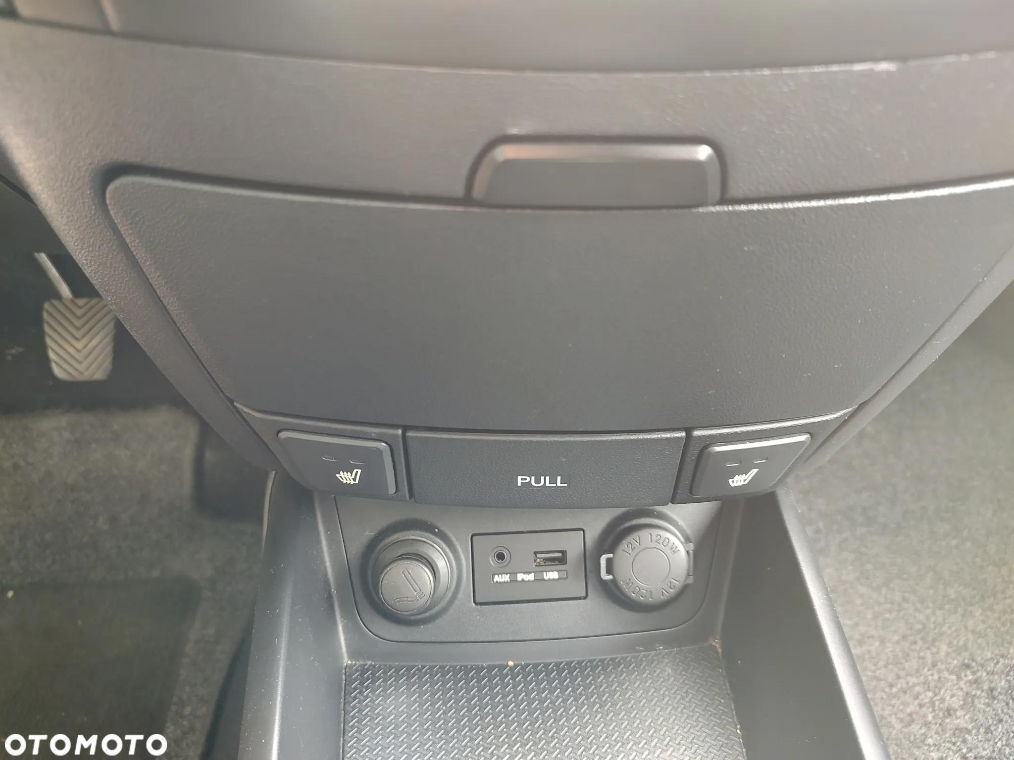 Hyundai i30 1.4 Classic + - 12