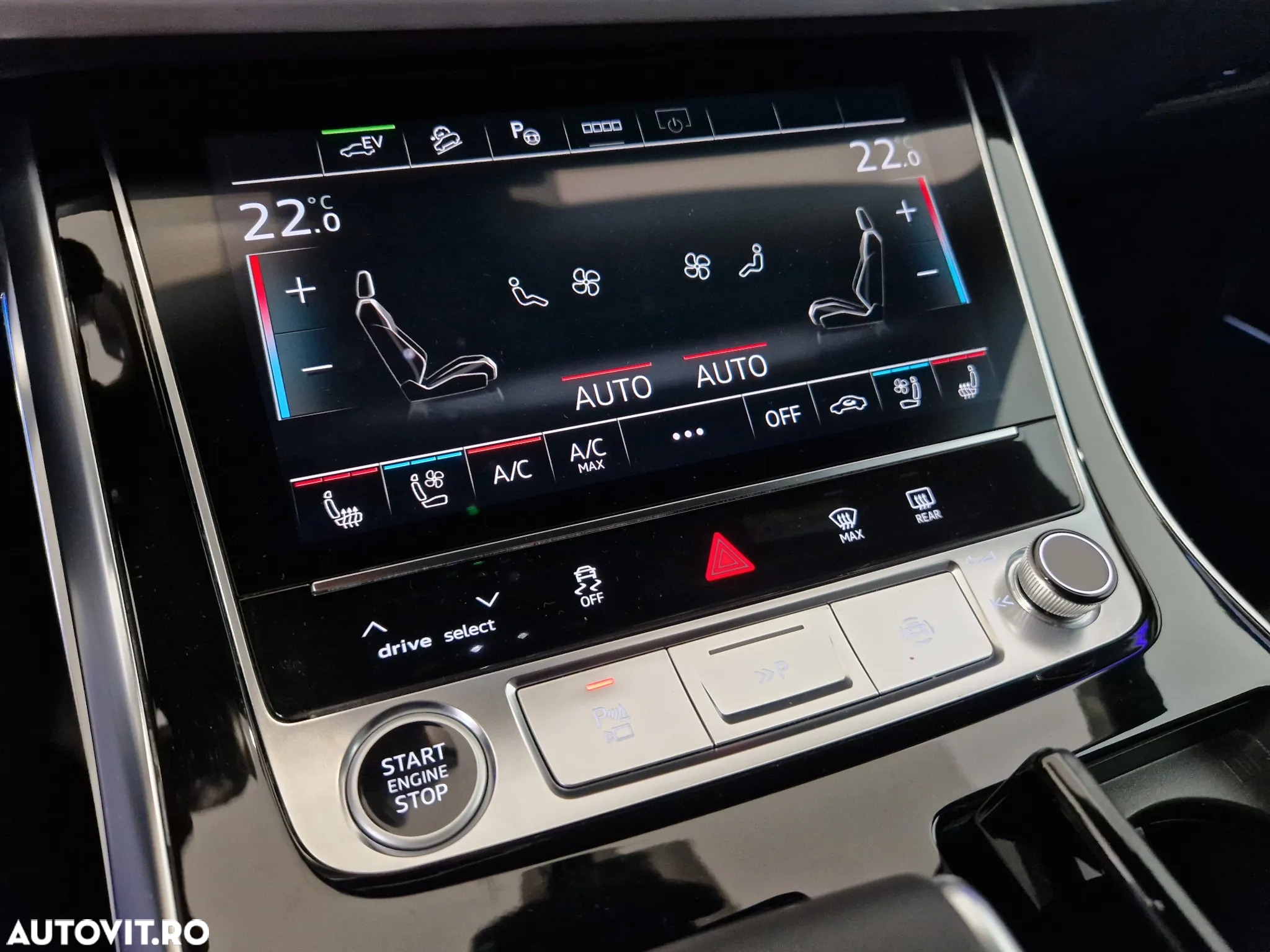 Audi Q8 55 TFSI e quattro Tiptronic PHEV - 32