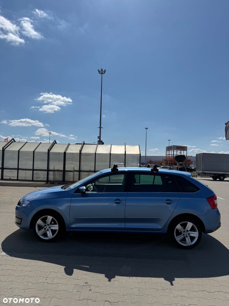 Skoda RAPID 1.2 TSI Ambition - 4