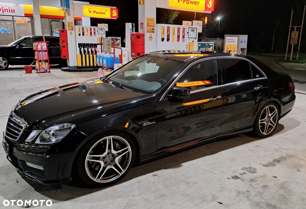Mercedes-Benz Klasa E 63 AMG AMG Speedshift 7G-MCT - 1