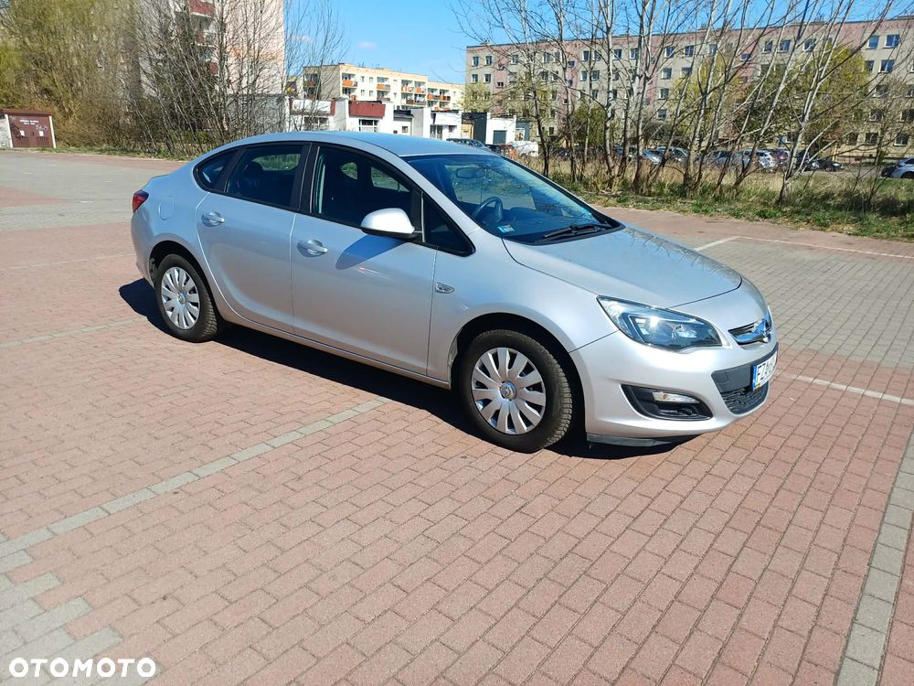Opel Astra 1.4 T Active - 1