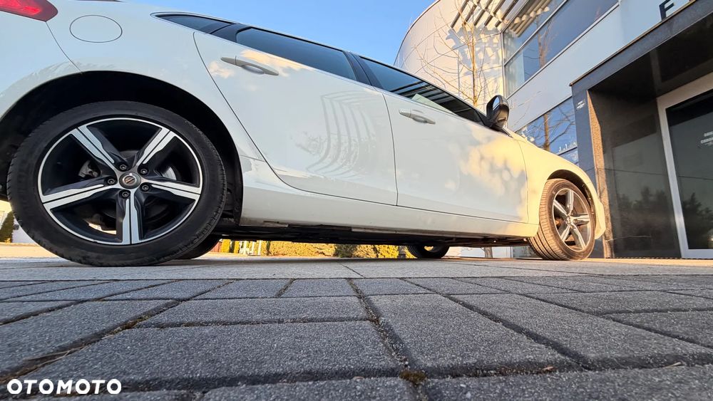 Volvo V40 - 21