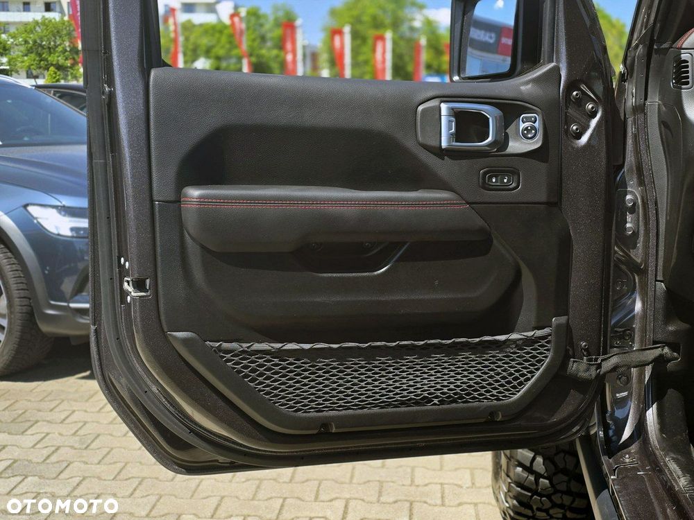 Jeep Wrangler Unlimited GME 2.0 Turbo Rubicon - 12