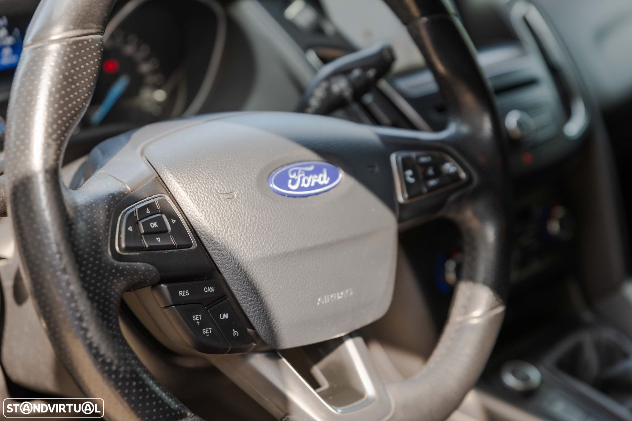 Ford Focus 1.0 SCTi ST-Line - 17