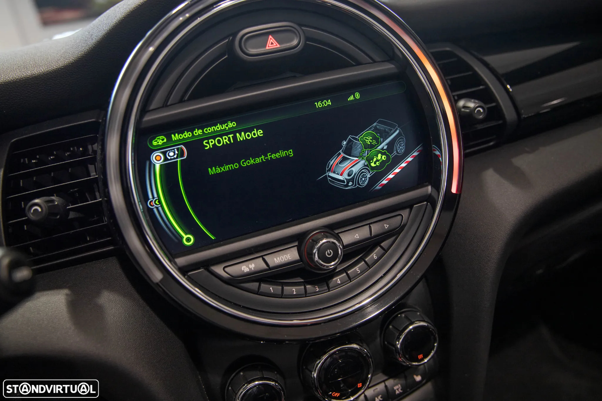 MINI 3 Portas John Cooper Works - 25