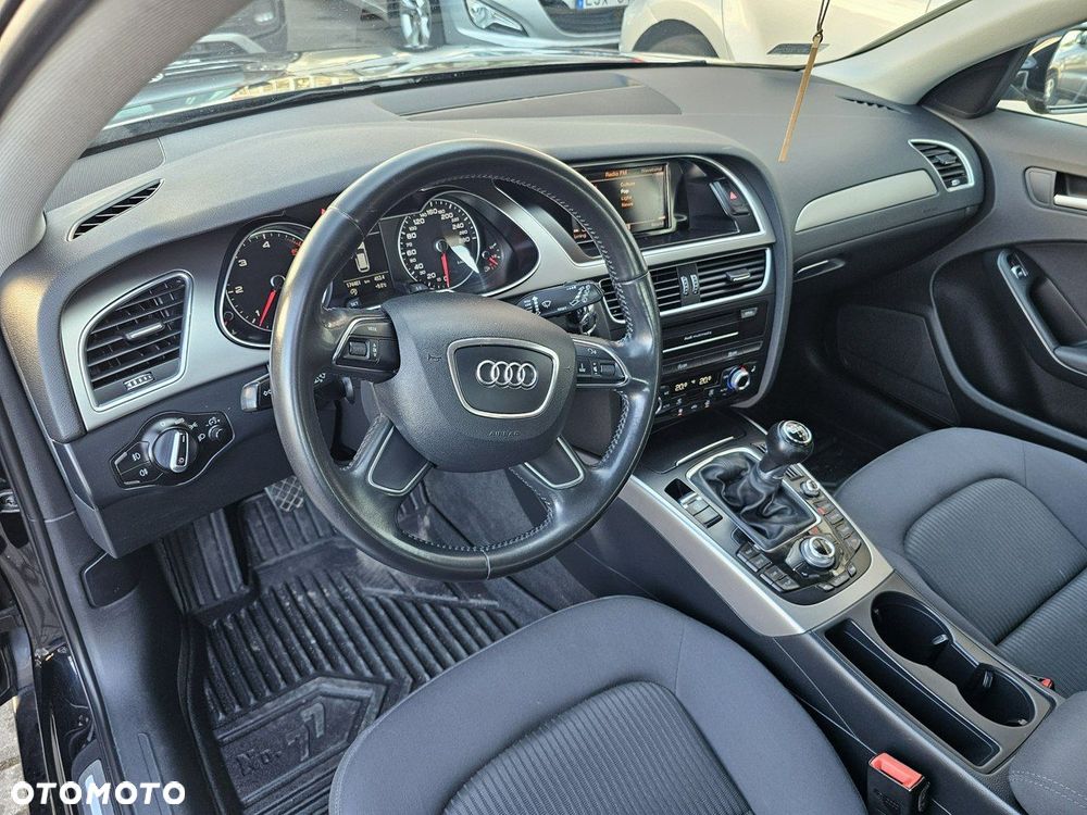 Audi A4 Avant 2.0 TDI e DPF Ambiente - 25