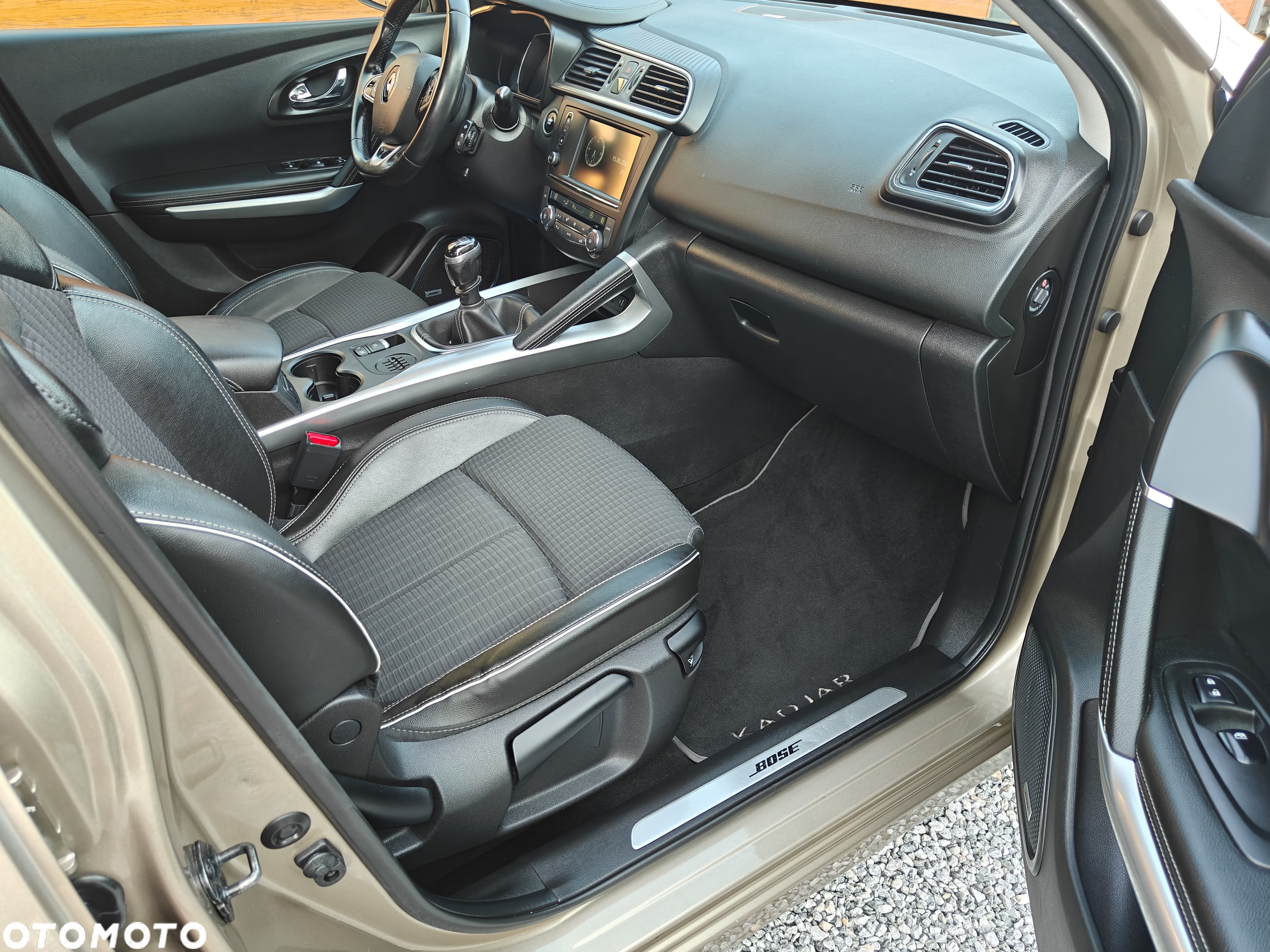 Renault Kadjar Energy TCe 130 Bose Edition - 19