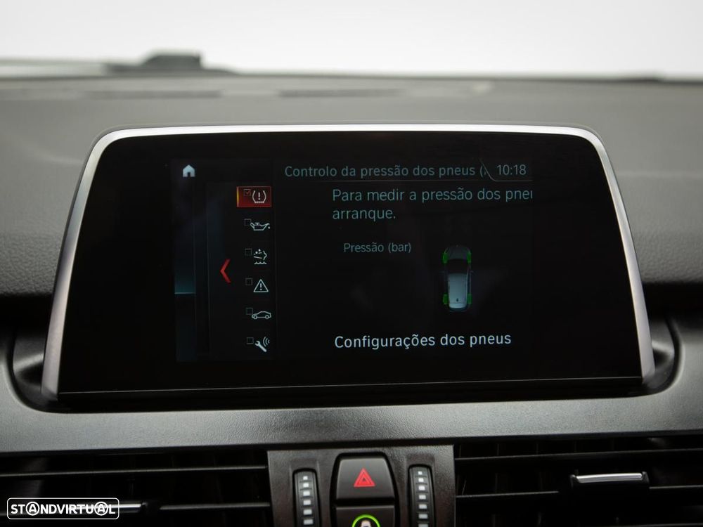 BMW 216 Active Tourer d Advantage Auto - 24