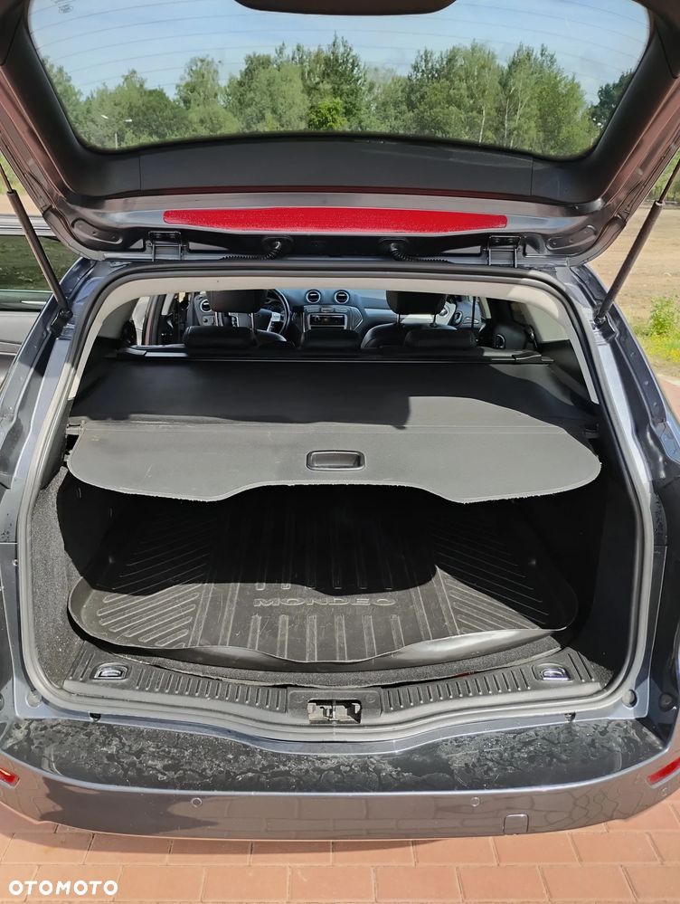Ford Mondeo 2.0 TDCi Titanium - 34