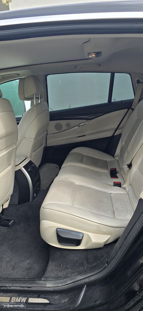 BMW 530 Gran Turismo d - 19