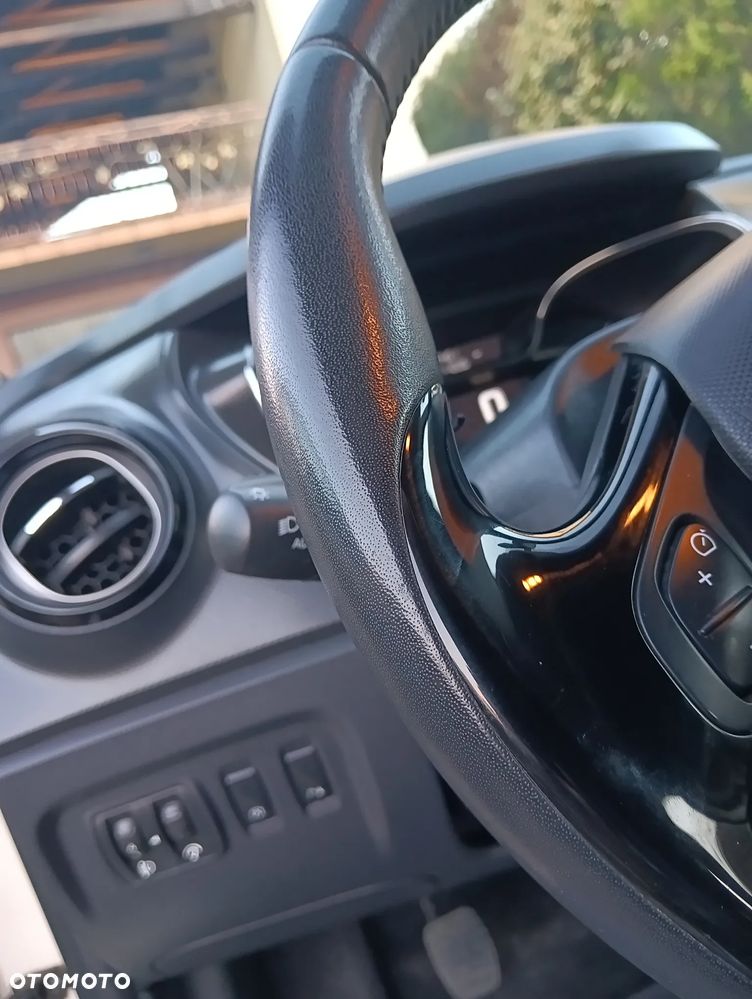 Renault Captur ENERGY TCe 90 Start&Stop Luxe - 27