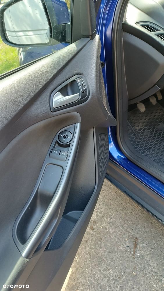 Ford Focus 1.0 EcoBoost Trend ASS - 9