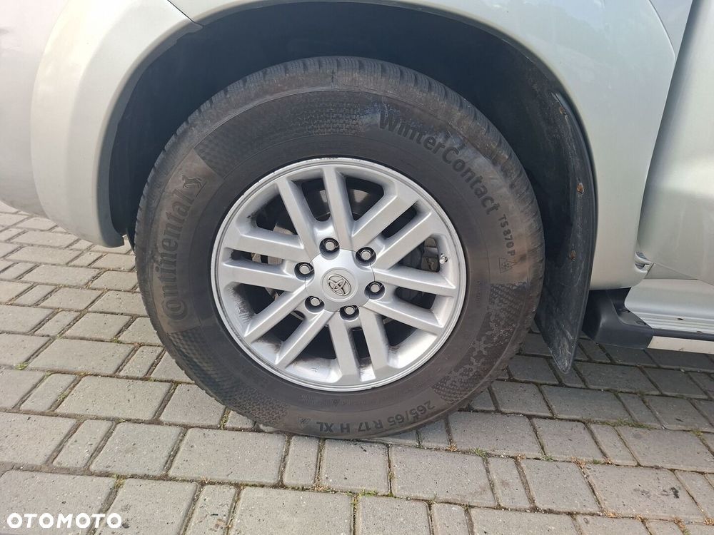 Toyota Hilux 3.0 D-4D SR5 - 16