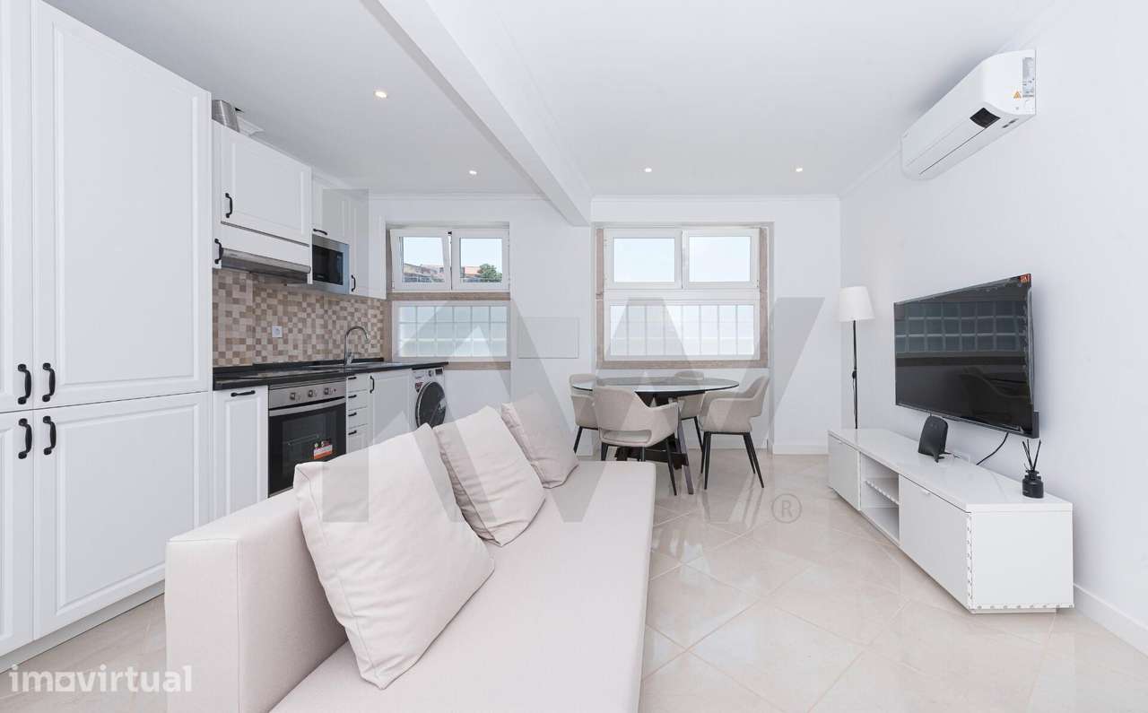 Apartamento T1 para arrendamento, mobilado e equipado, em prédio com e - Grande imagem: 2/24