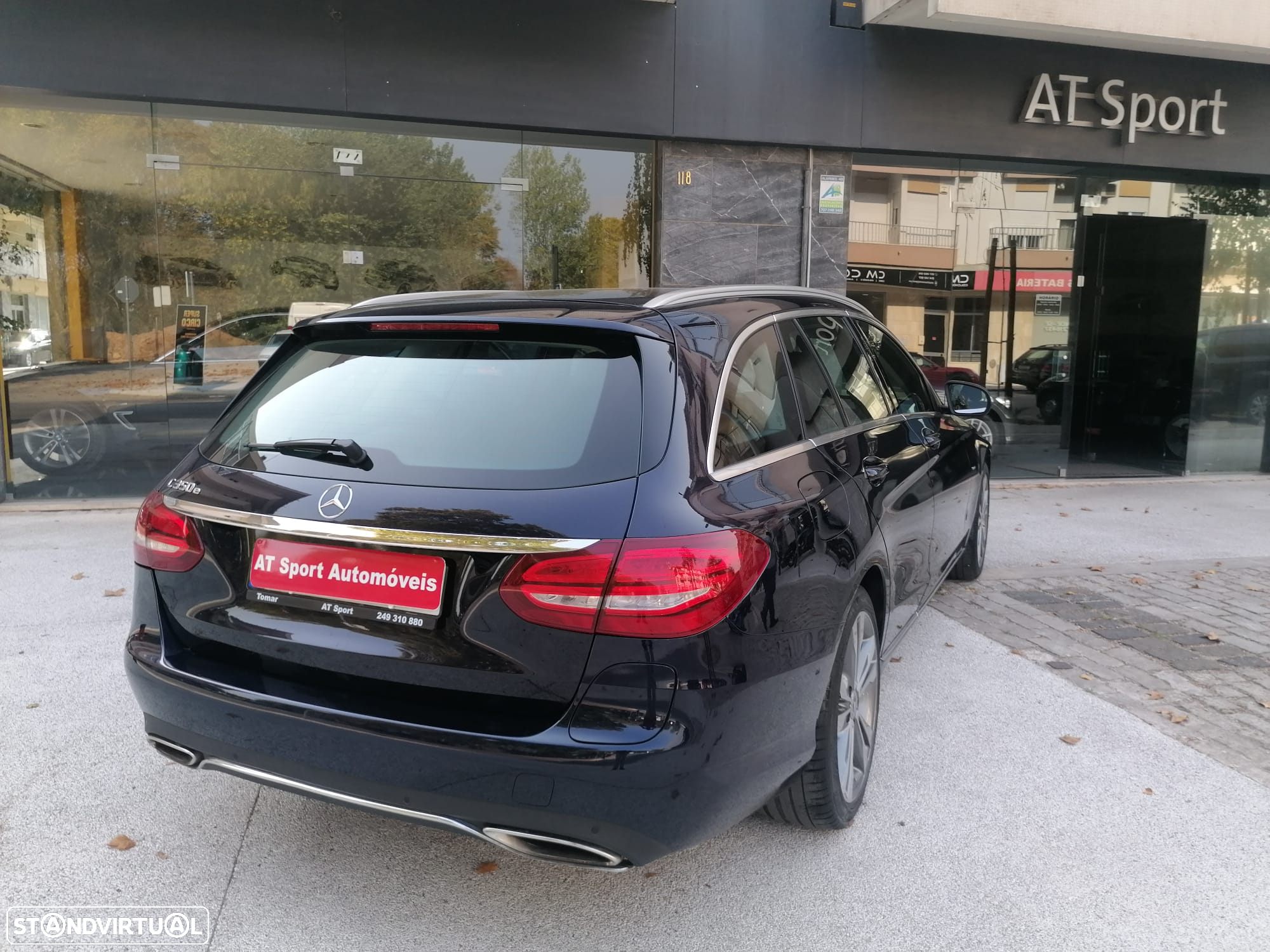 Mercedes-Benz C 350 e - 34