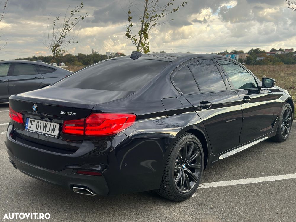 BMW Seria 5 530i AT - 4