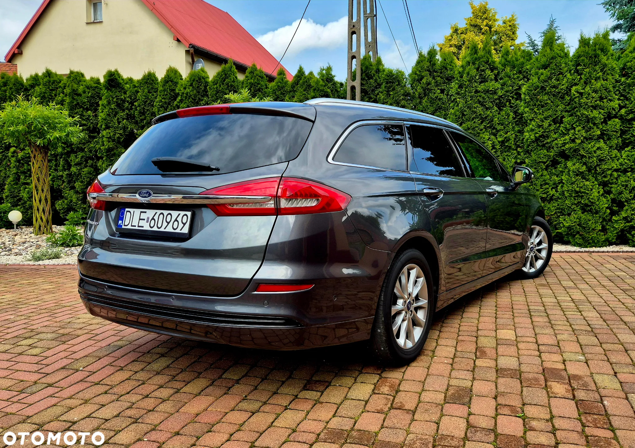Ford Mondeo 2.0 EcoBlue Titanium - 14