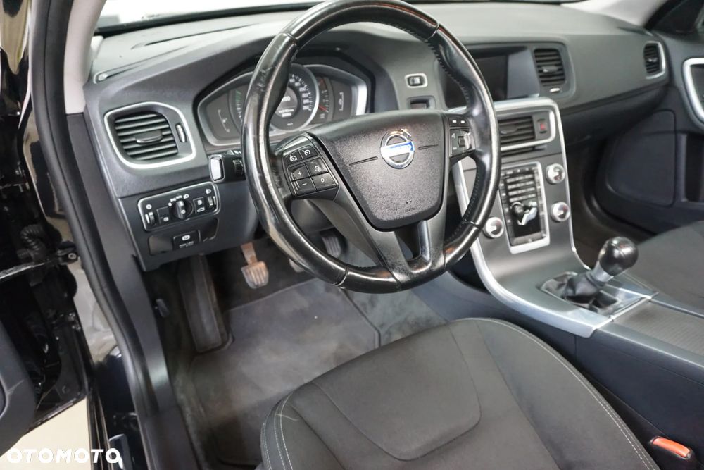 Volvo V60 DRIVe Kinetic - 18