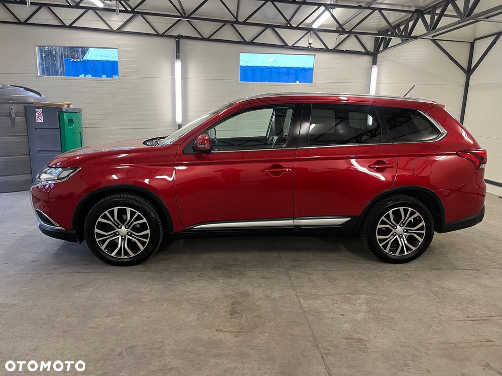 Mitsubishi Outlander 2.0 2WD CVT Diamant Edition+ - 4