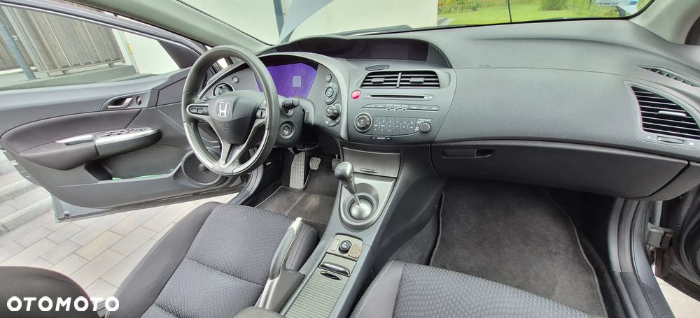 Honda Civic 1.8 Comfort - 6